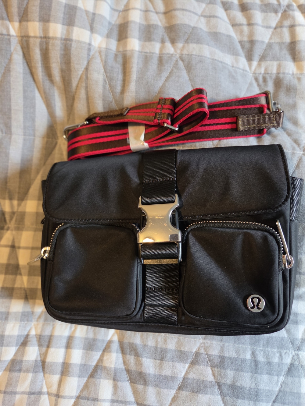 lululemon athletica Black Crossbody Messenger Bag with Pink-Striped Strap